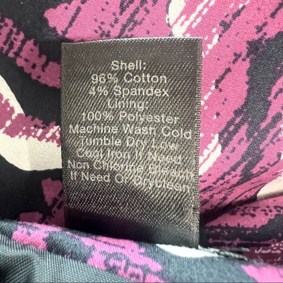 NWOT - Ann Taylor skirt. - Picture 4 of 4